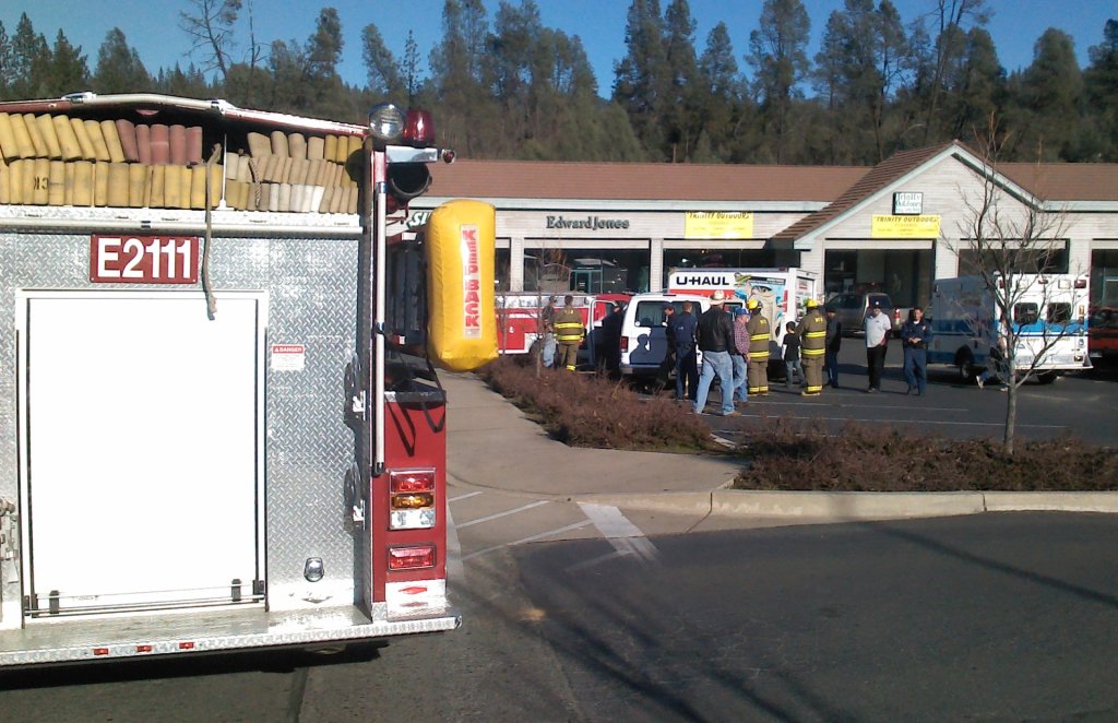 loading Gallery/Action/MVA 24feb2012/fullsize/2012-02-24 15.55.51.jpg... or select a thumbnail